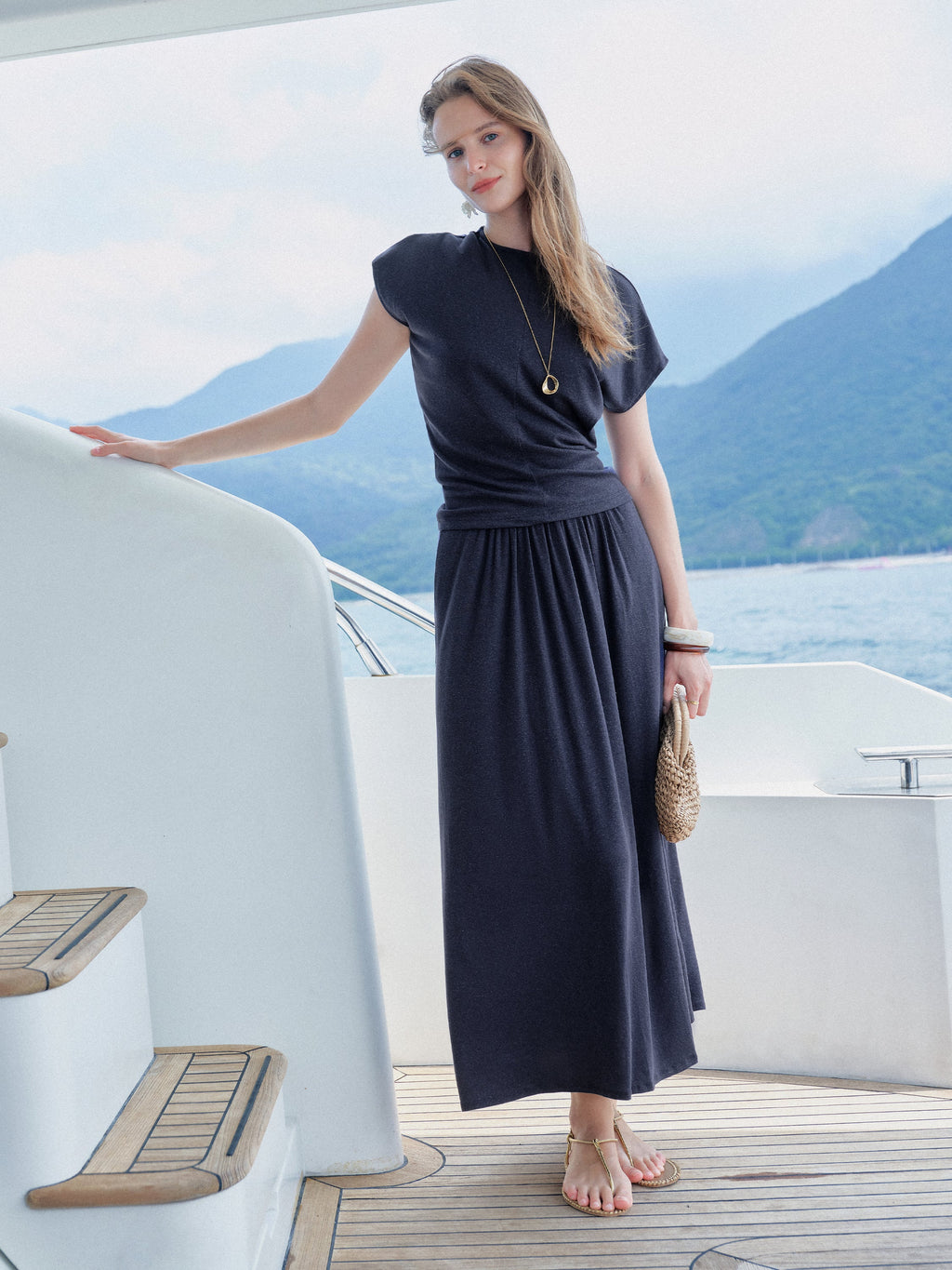 2Pcs Set Round Neck Top & A-Line Maxi Skirt with Pockets