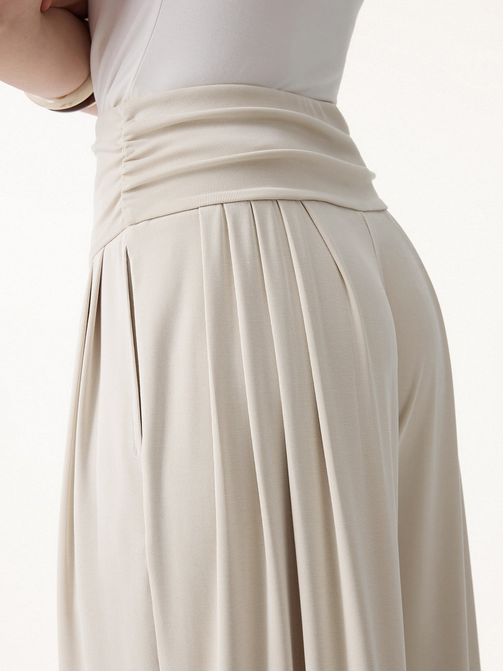 2Pcs Set Crew Neck Top & Flowy Tucked Palazzo Pant with Pockets