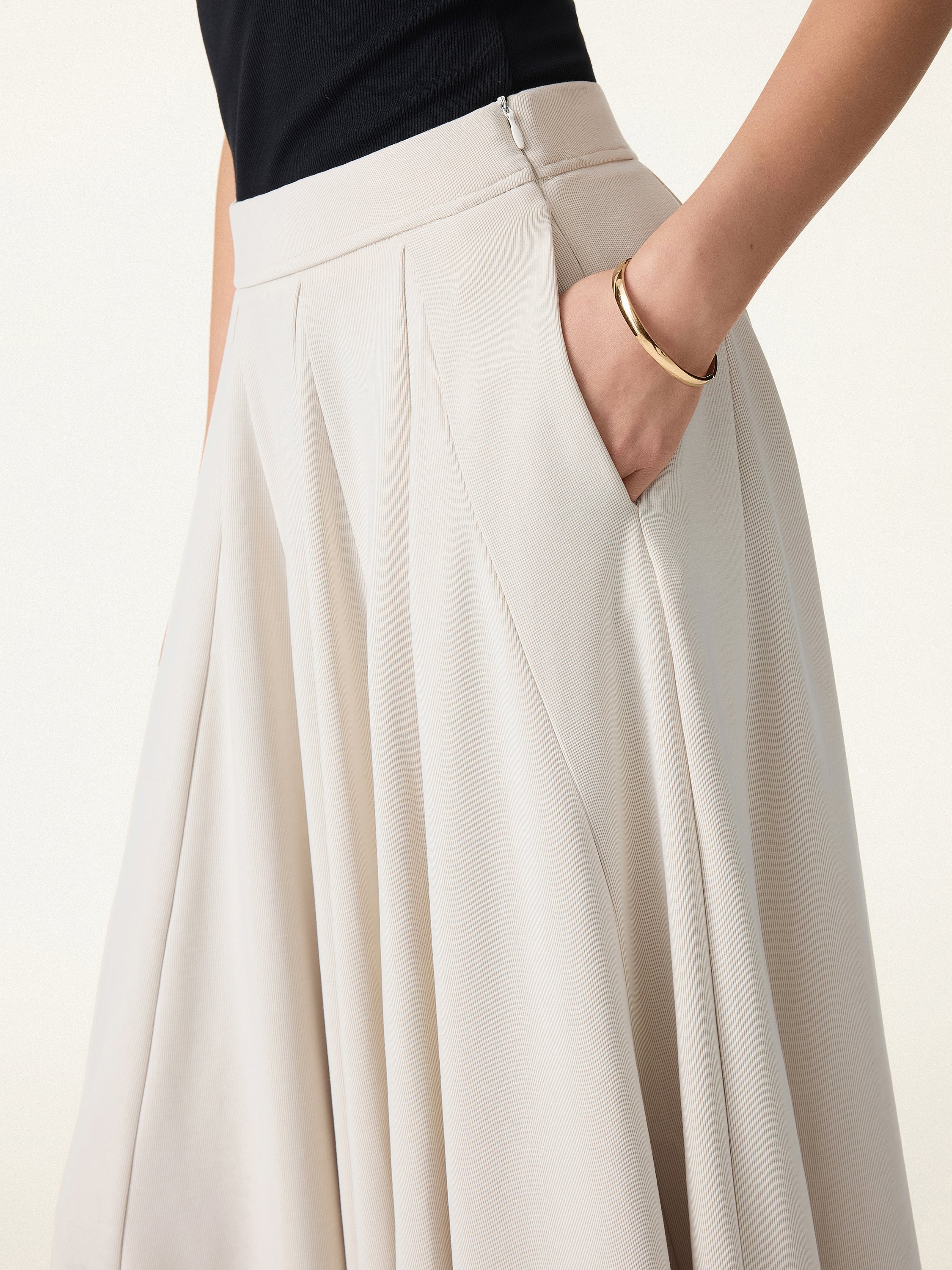 Lyocell Blend Volume Skirt with Pockets